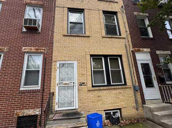 1933 E Albert St, Philadelphia, PA 19125