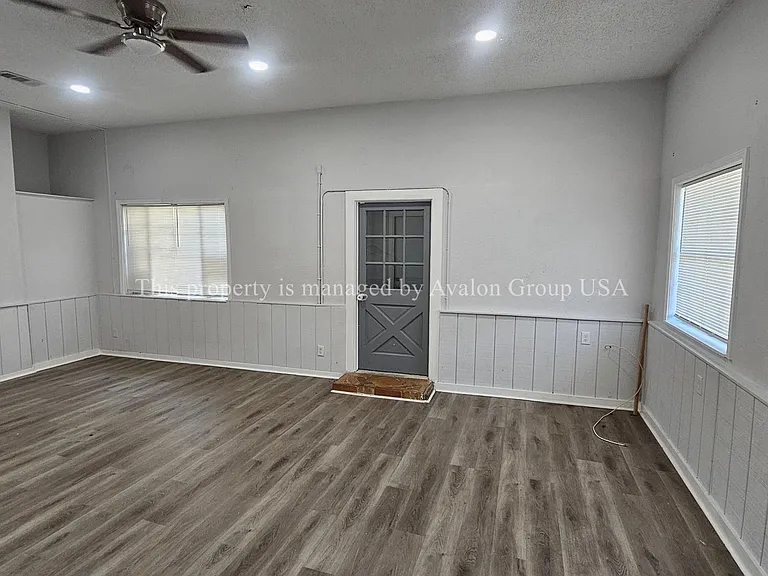 5708 Merrill Rd #6 — Photo 2