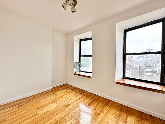 3rd image of 104 2nd Ave APT 23