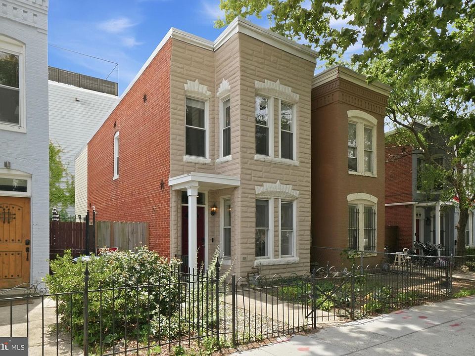 1st image of 723 L St NE