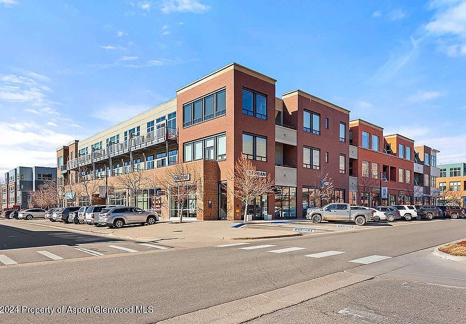 1st image of 361 Robinson St Unit 326