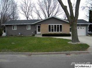 103 Gray Pl W, Marshall, MN 56258