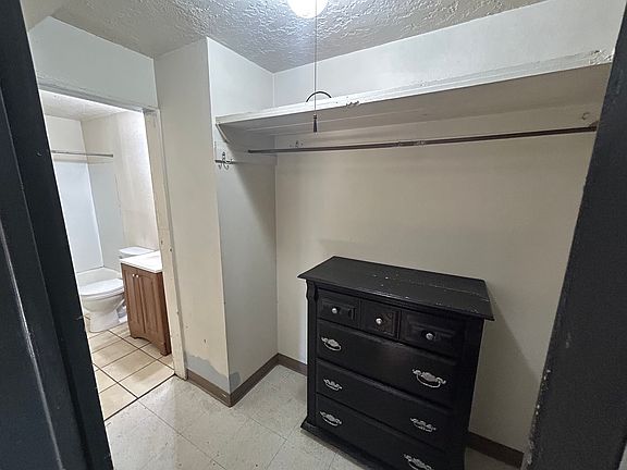 2nd image of 405 Utah St SE APT D