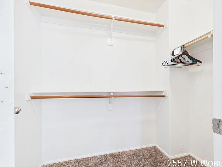 2557 W Woburn Ln — Photo 21