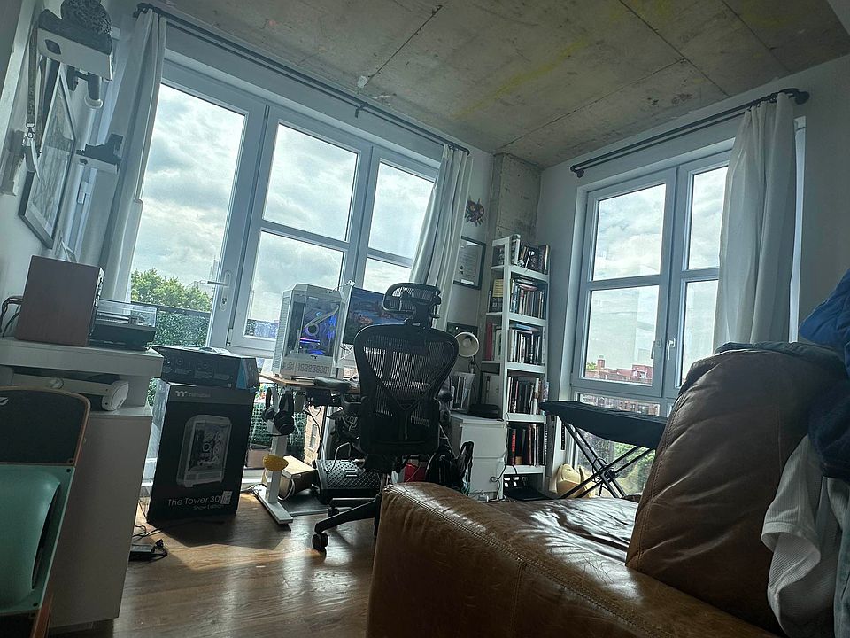 1st image of 740 E 21st St #6E