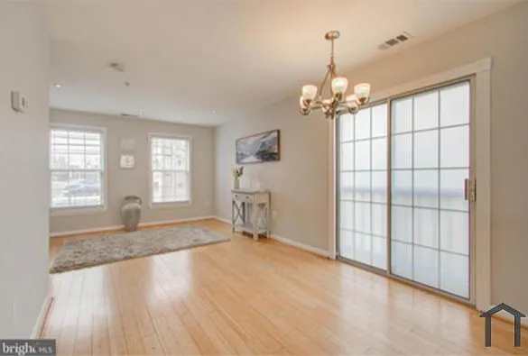 2702 Stanton Rd SE — Photo 8
