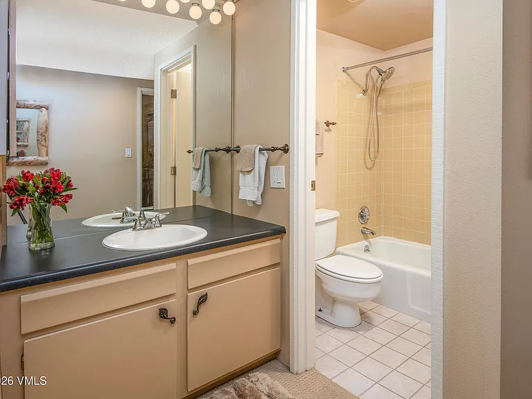 1650 Fallridge Rd #304 — Photo 24