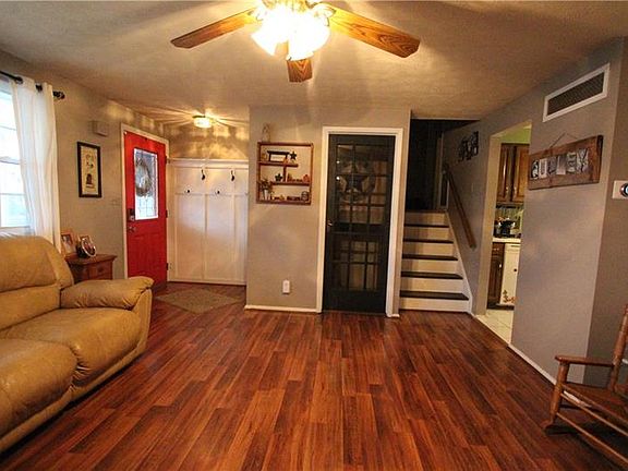 4th image of 230 Quail Dr