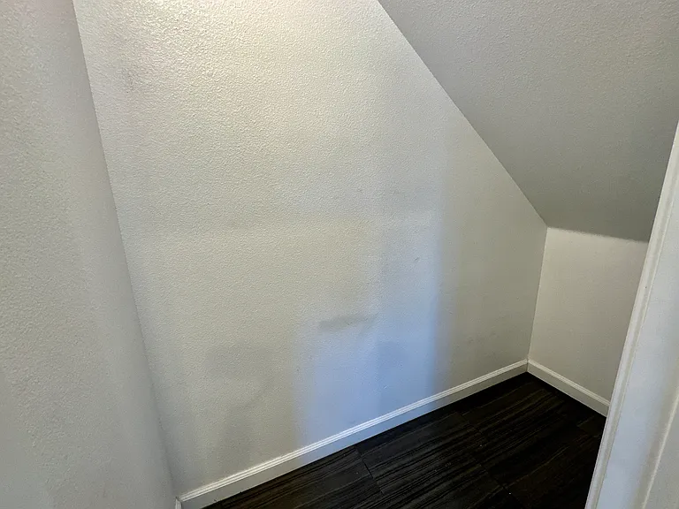 17388 Valencia Ave #204 — Photo 9