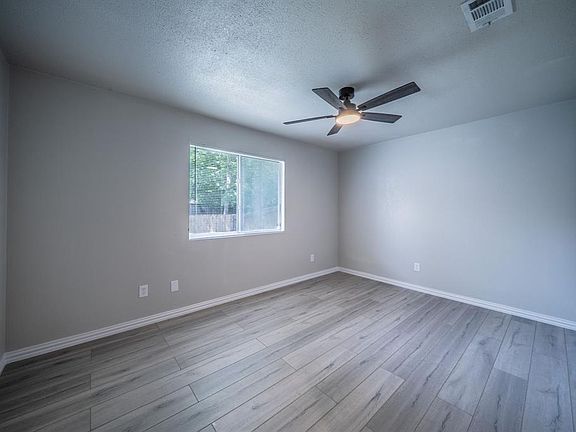 5th image of 3021 Lago Vista Ct #3