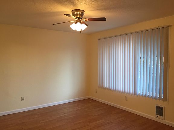 5th image of 2217 F St SE APT 4