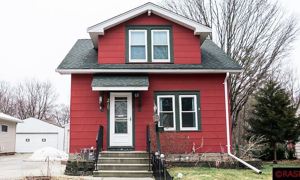1st image of 215 Marcy St