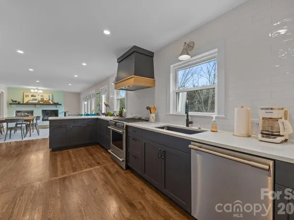 1141 Doby Ct, Fort Mill, SC 29715