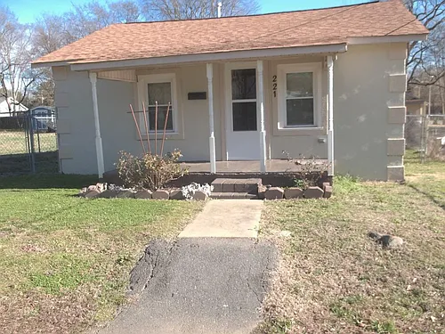 221 Blanche Cir Photo 1