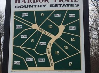 9997 Harbor Trail Dr, Whitmore Lake, MI 48189