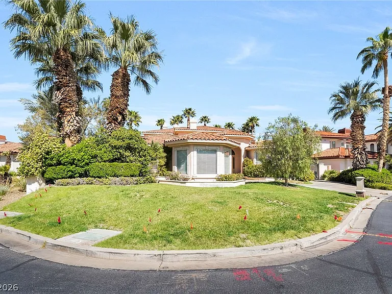27 Grand Miramar Dr — Photo 1