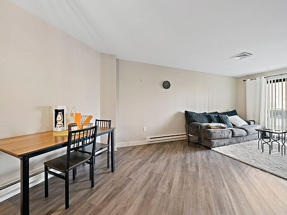 5th image of 90 Quincy Shore Dr APT 108