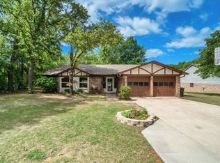 607 Percifield Trl, Alvarado, TX 76009