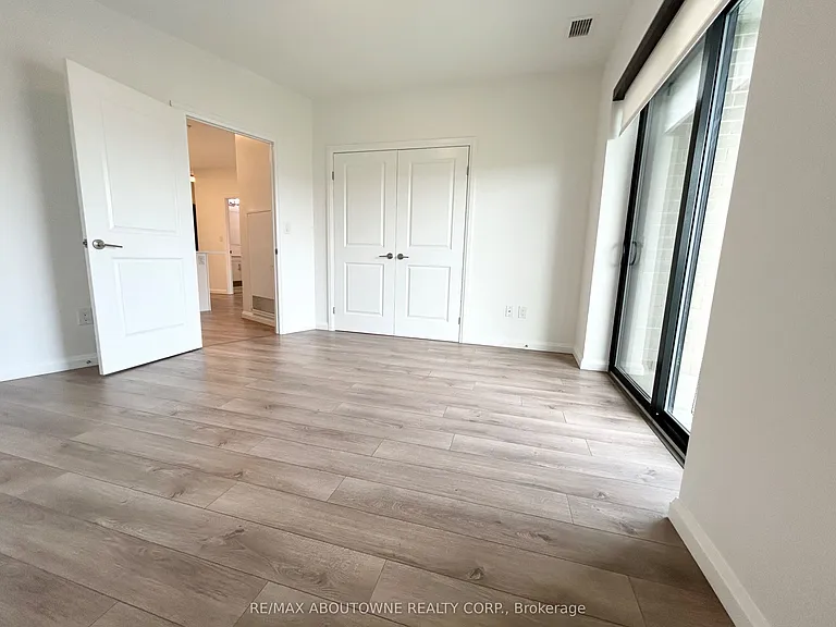 144 Watson Rd N #704 — Photo 11