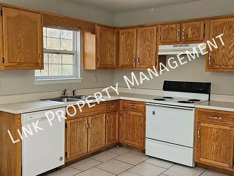 1106 Carline Rd — Photo 19
