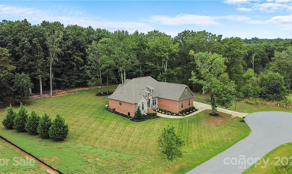 1437 Shiloh Run Ln, Lincolnton, NC 28092 Zillow