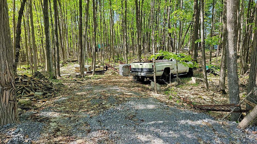 2nd image of 0 Luffman Rd