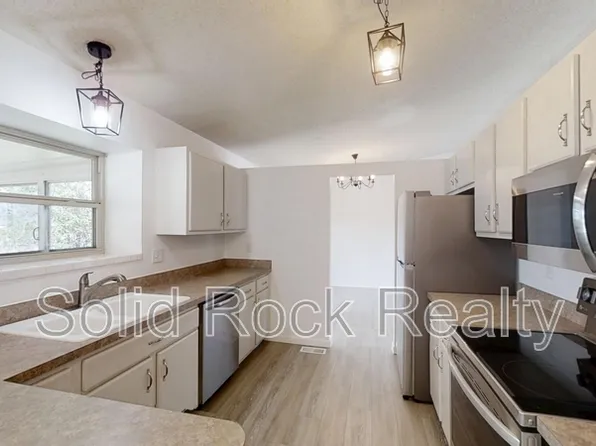 6340 Lange Dr, Colorado Springs, CO 80918