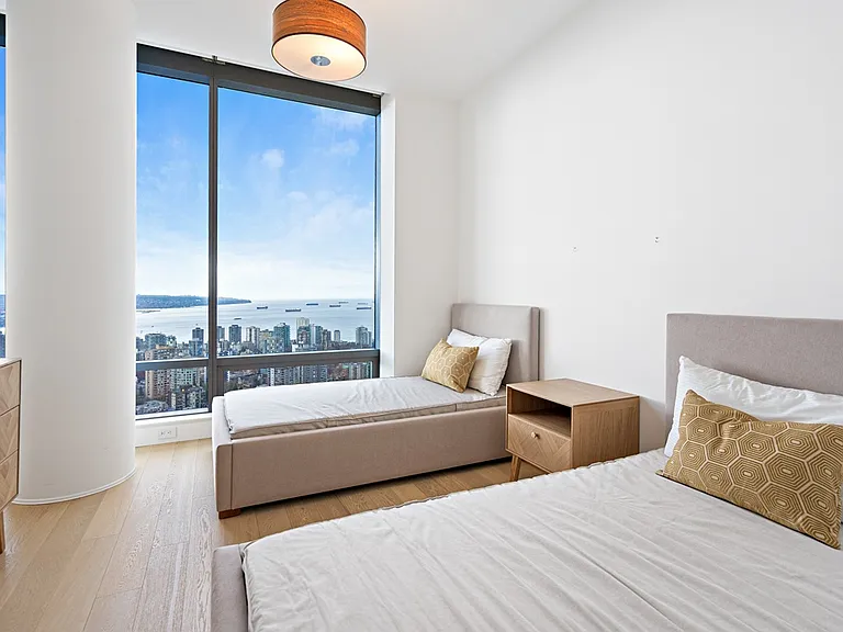 1128 Georgia St W #4501 — Photo 16