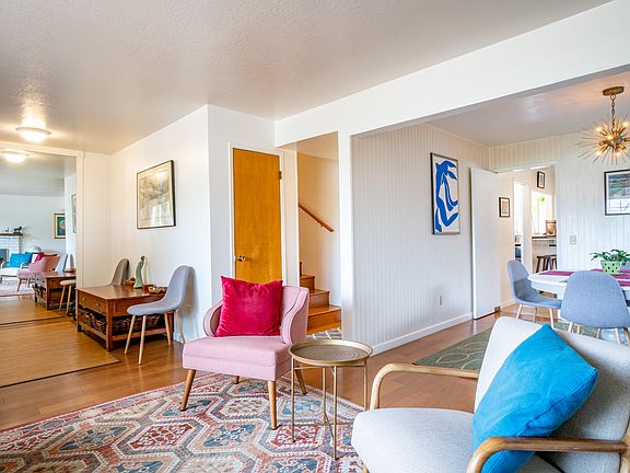 LIVING ROOM - OPEN TO DINING