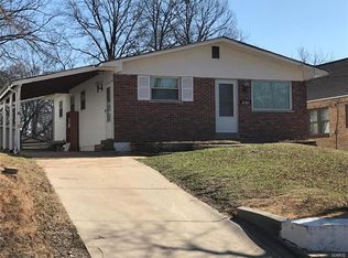 2826 Walton Rd, Saint Louis, MO 63114