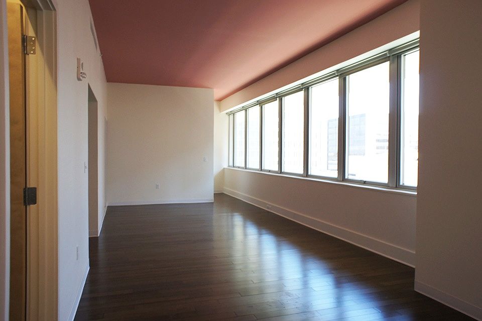 2nd image of 120 E 1st St N APT 4Q