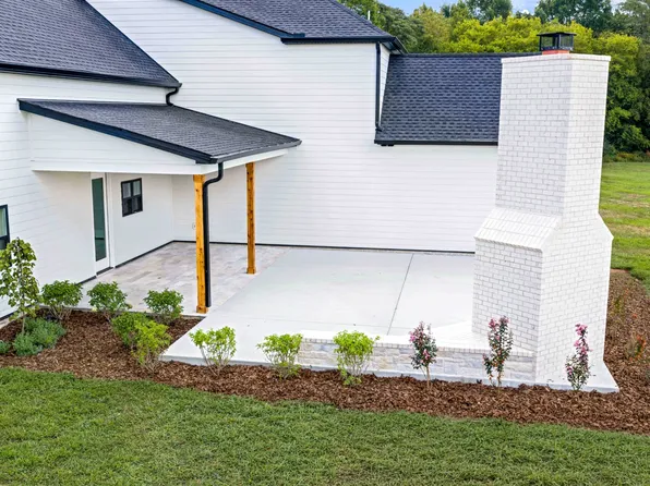 7838 Woodfin Rd, Christiana, TN 37037