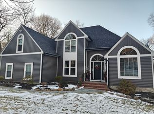 18 Timber Trl, Boonton, NJ 07005