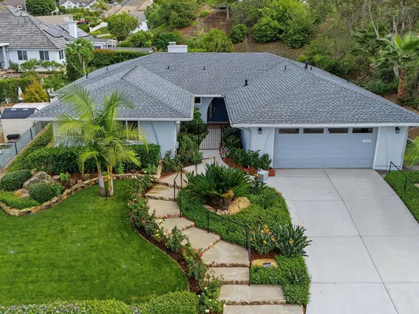 1225 San Pablo Dr, San Marcos, CA 92078