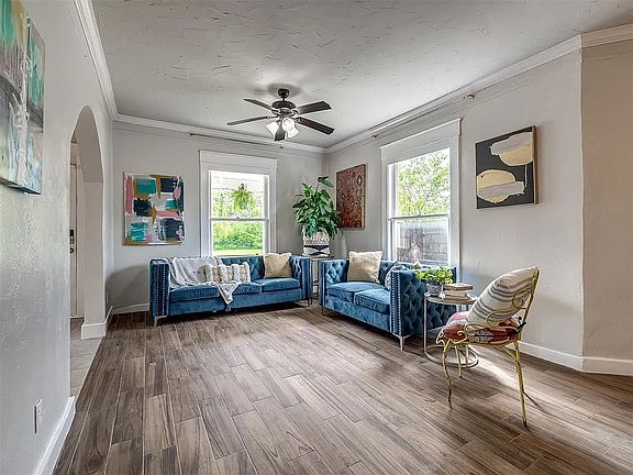 4th image of 3211 N McKinley Ave