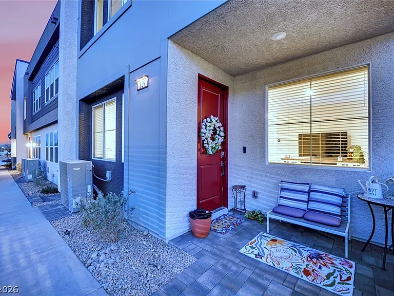 129 Laguna Commons Ln — Photo 10
