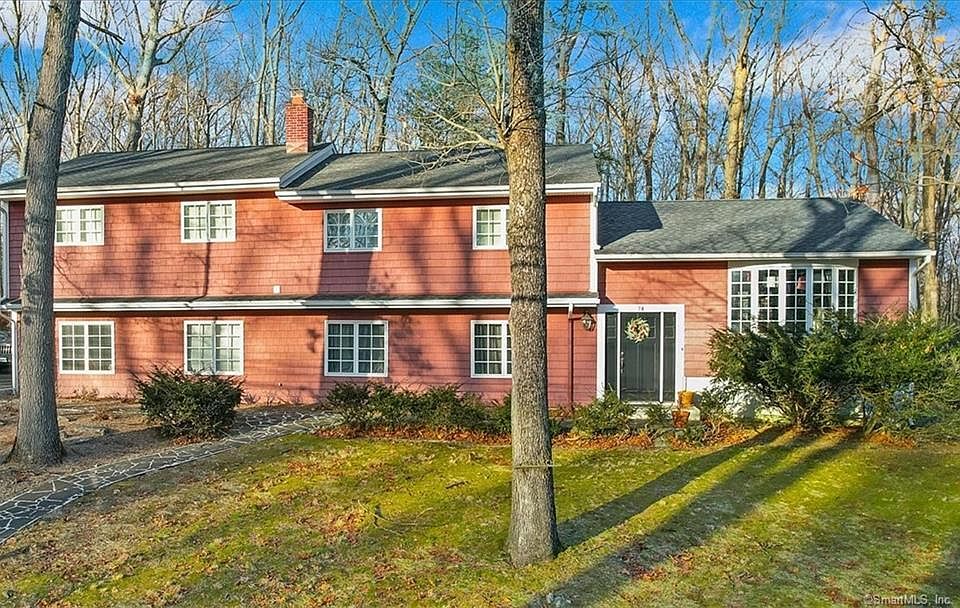 74 Bayne St, Norwalk, CT 06851 Zillow