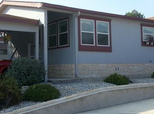 12 Loma Linda Dr, Kerrville, TX 78028