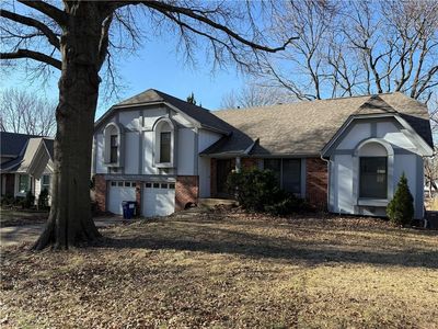 10306 Long St, Overland Park, KS, 66215