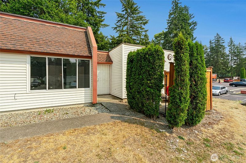 5th image of 14600 SE 176th Street #R1