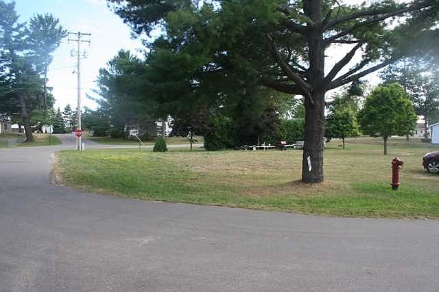 1st image of 0 W Logan St
