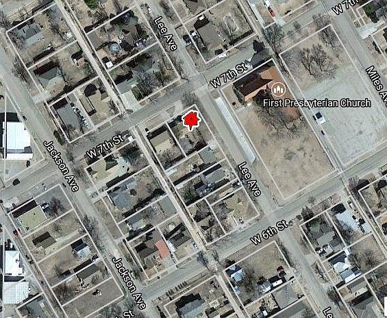 1st image of 301 W 7th St