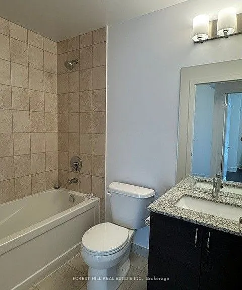 7 Kenaston Gdns #309 — Photo 5