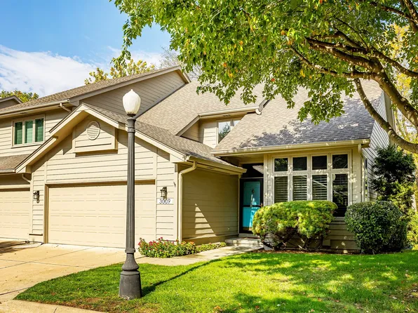 3009 Fox Hollow Cir, Des Moines, IA 50321