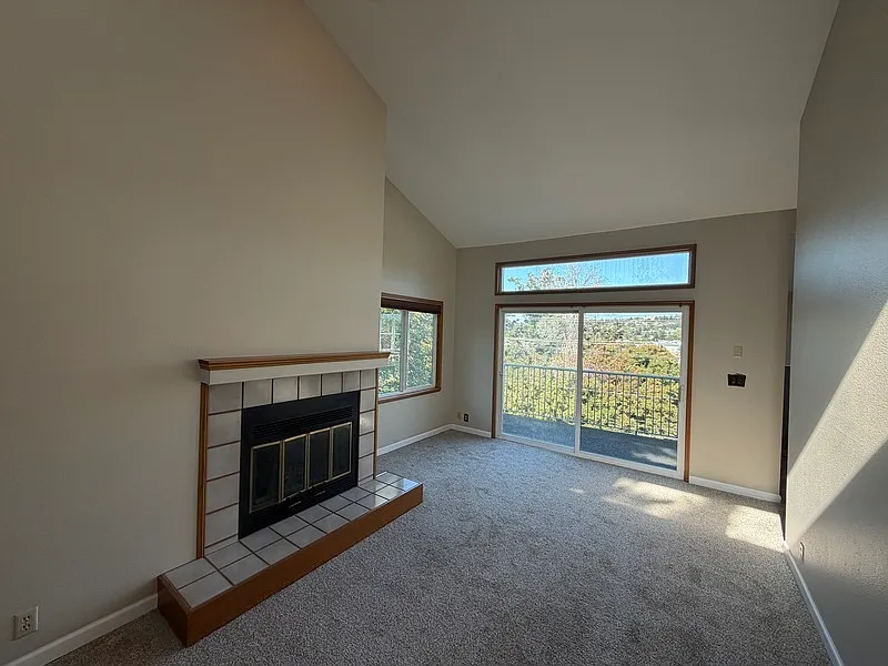 2 bed, 2.0 bath, 1119 sqft, $2,650 — Photo 3