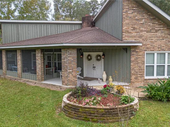 525 Azalea Ave, Pineville, LA 71360