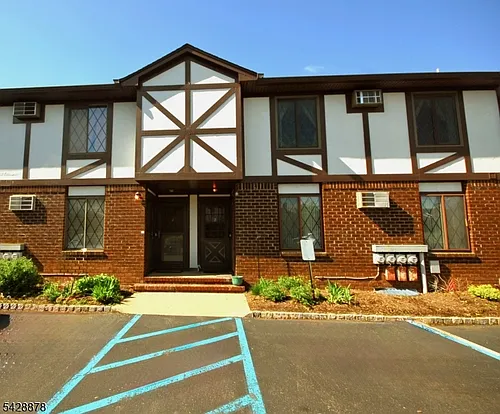 76 E Farm Rd #E Photo 1