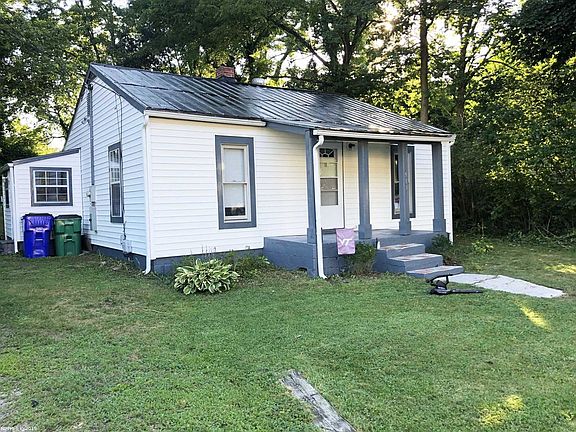 2nd image of 913 Kabrich St