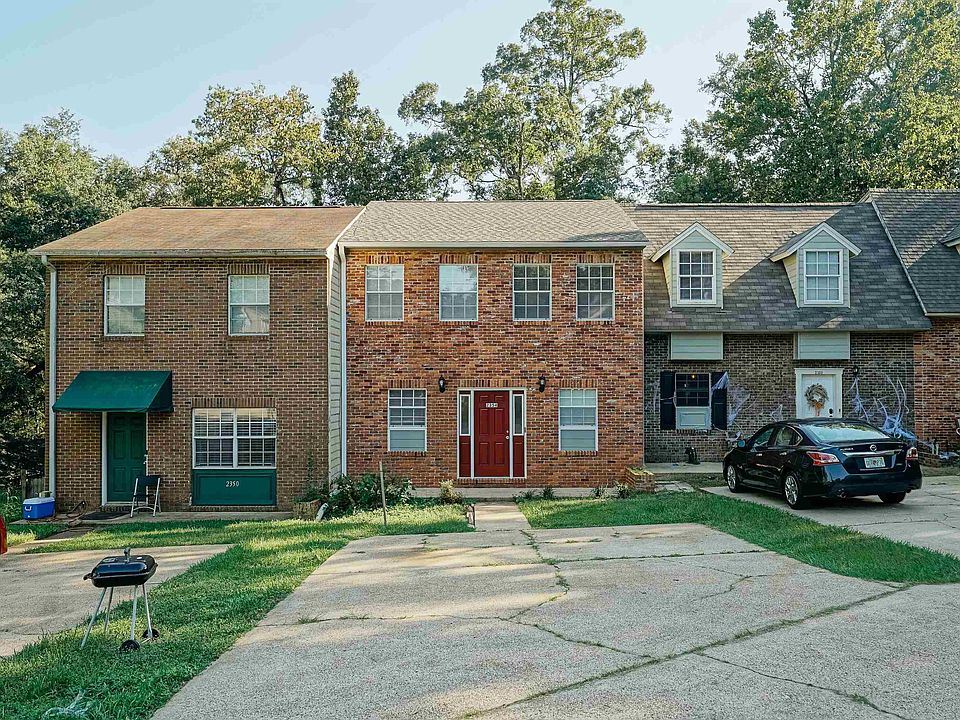 1st image of 2354 Gregory Dr