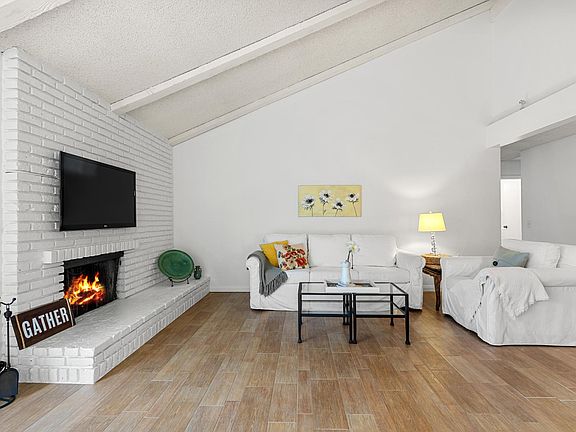 2nd image of 21201 Chubasco Ln